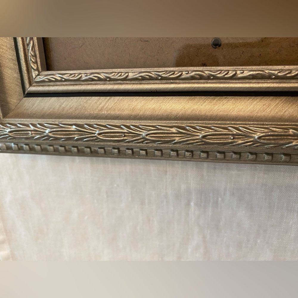 Frame - Picture 2 of 7